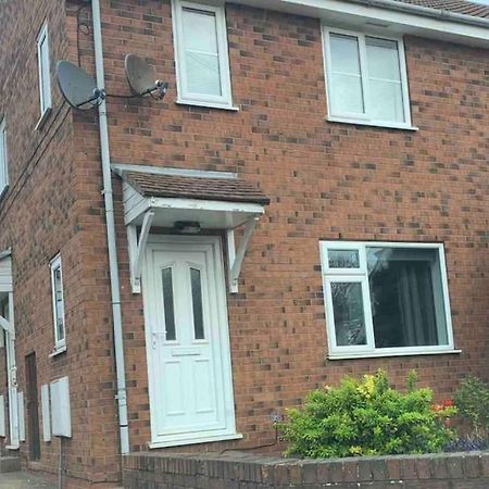 Cayton Village Hide Away Екстер'єр фото